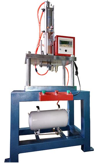 增壓機(jī) 增壓機(jī)