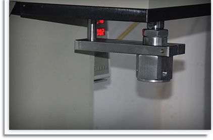 抗轉動的導向桿 抗轉動的導向桿