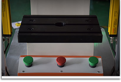 T型槽工作臺(tái) T型槽工作臺(tái)